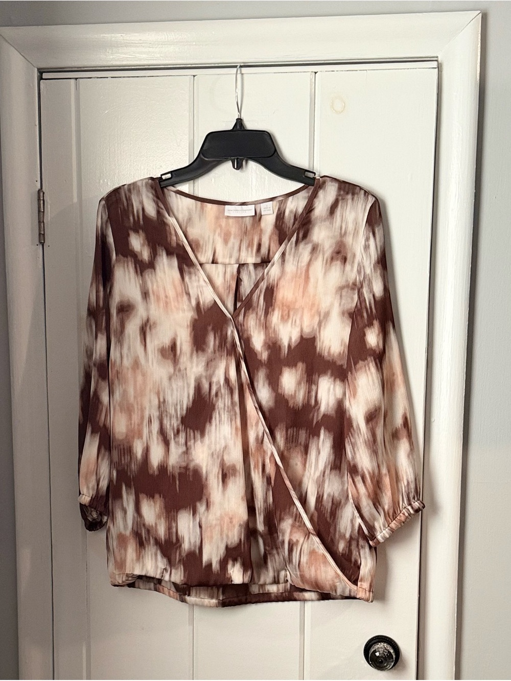 New York & Co Women's Brown Tie-Dye Wrap Blouse Small